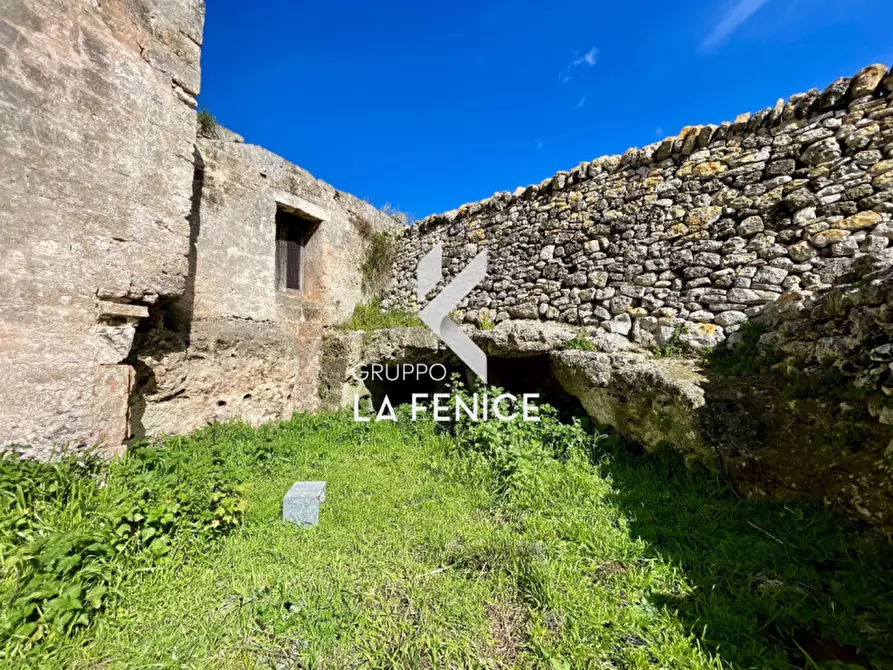 Immagine 37 di Rustico / casale in vendita  in Contrada Valente a Crispiano