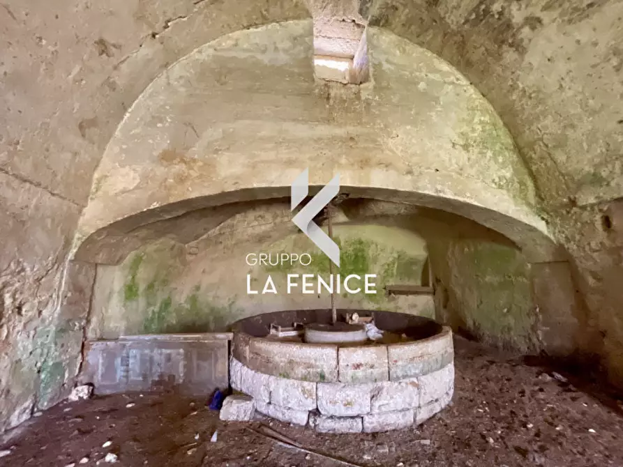 Immagine 54 di Rustico / casale in vendita  in Contrada Valente a Crispiano