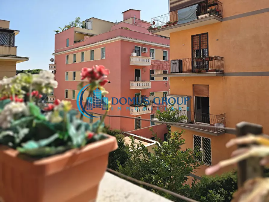 Immagine 30 di Appartamento in vendita  in Via Laura Mantegazza a Roma