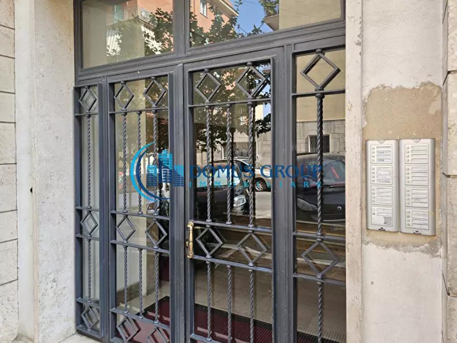 Immagine 42 di Appartamento in vendita  in Via Laura Mantegazza a Roma
