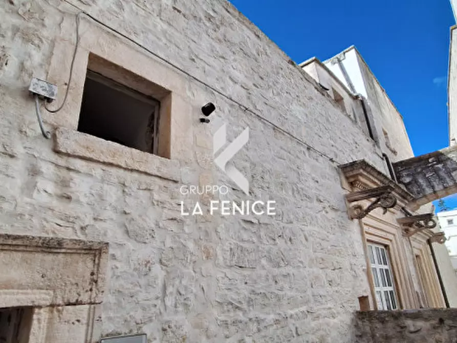 Immagine 9 di Casa indipendente in vendita  in via Morelli a Locorotondo