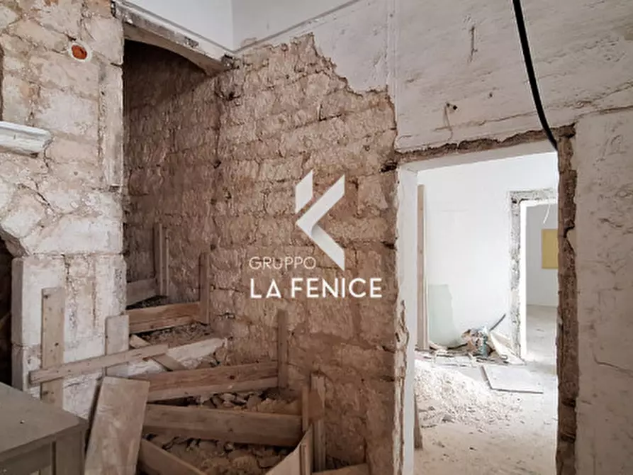 Immagine 19 di Casa indipendente in vendita  in via Morelli a Locorotondo