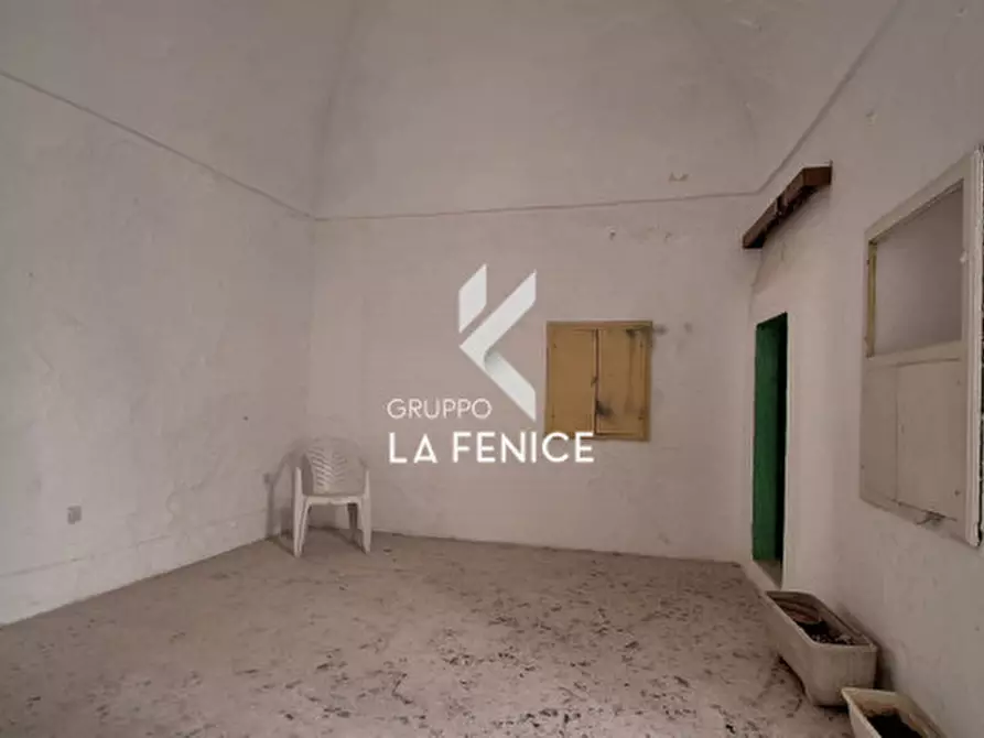 Immagine 24 di Casa indipendente in vendita  in via Morelli a Locorotondo