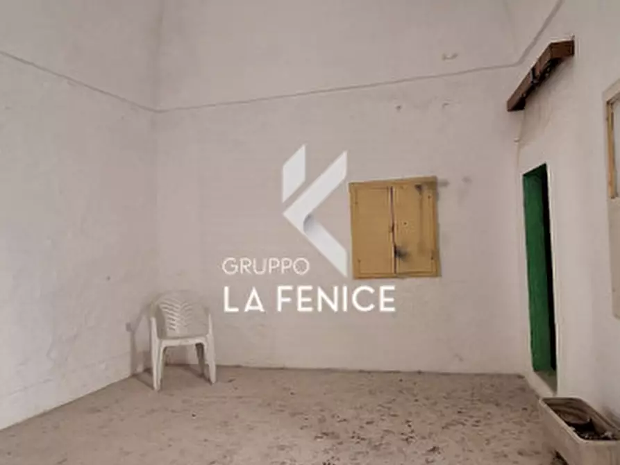 Immagine 25 di Casa indipendente in vendita  in via Morelli a Locorotondo