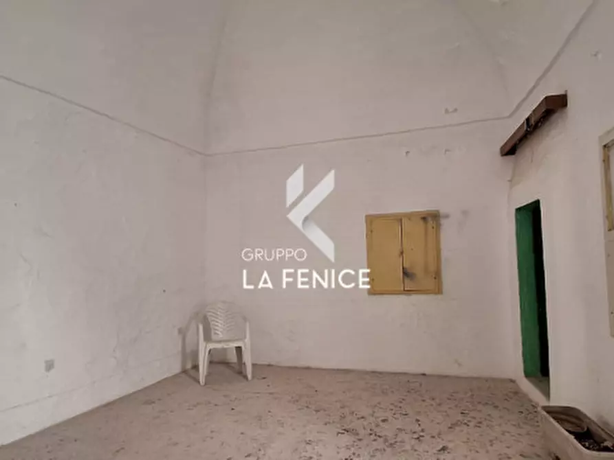 Immagine 26 di Casa indipendente in vendita  in via Morelli a Locorotondo