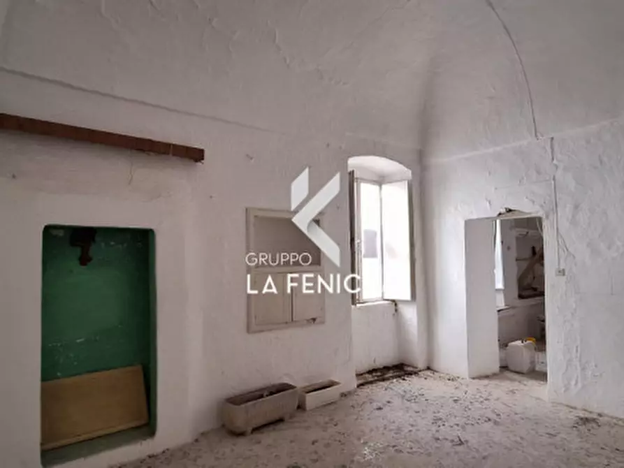 Immagine 28 di Casa indipendente in vendita  in via Morelli a Locorotondo