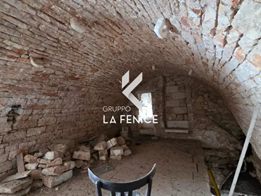 Immagine 33 di Casa indipendente in vendita  in via Morelli a Locorotondo