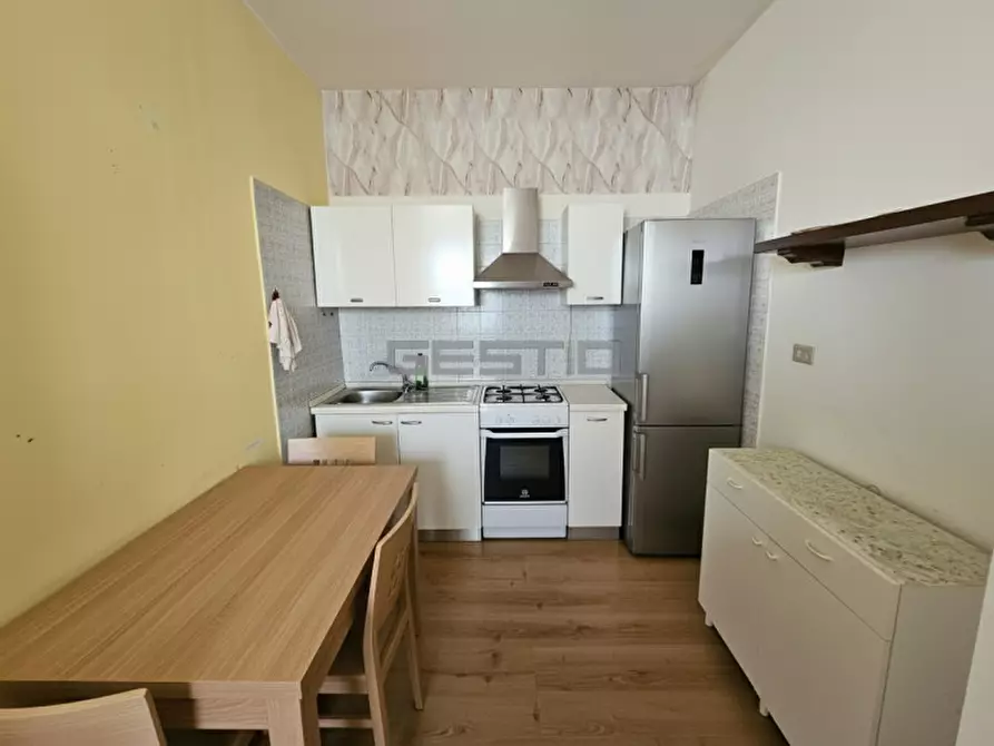 Immagine 1 di Appartamento in vendita  in Viale Antonio Locatelli a Rimini