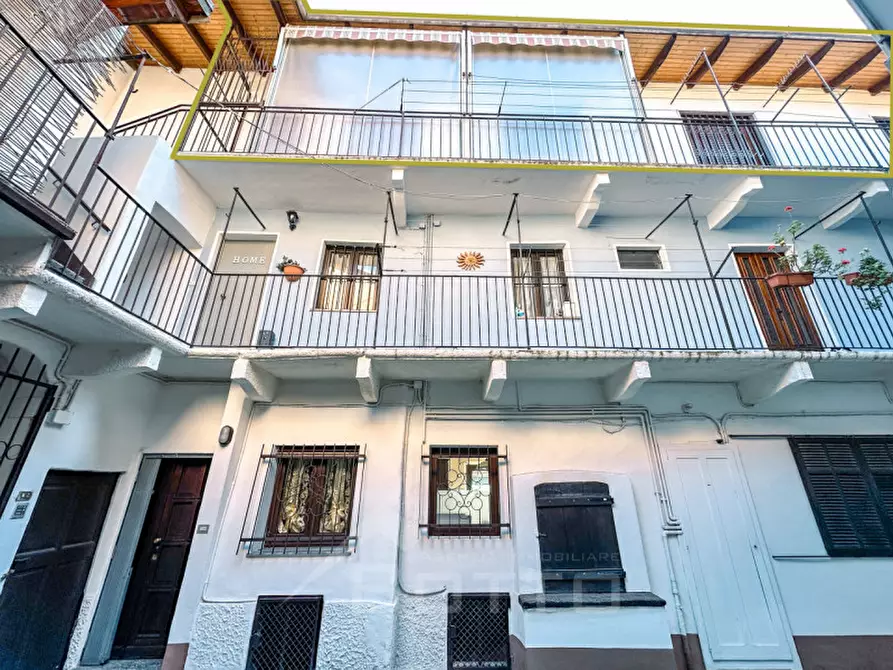 Immagine 1 di Appartamento in vendita  in corso garibaldi 32 b a Gattinara