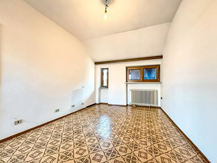 Immagine 4 di Appartamento in vendita  in corso garibaldi 32 b a Gattinara