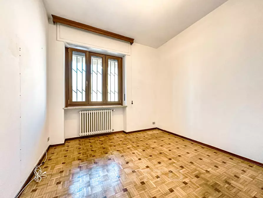 Immagine 11 di Appartamento in vendita  in corso garibaldi 32 b a Gattinara