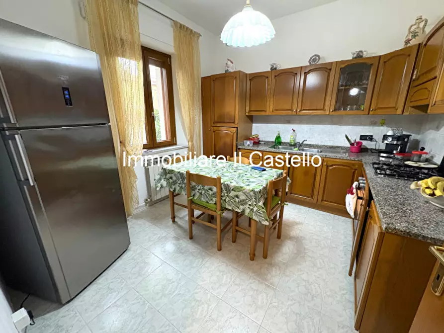 Immagine 4 di Casa indipendente in vendita  in Pineta a Castiglione Del Lago