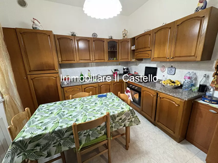 Immagine 5 di Casa indipendente in vendita  in Pineta a Castiglione Del Lago