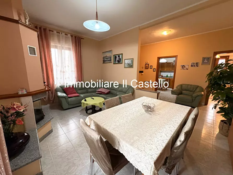 Immagine 8 di Casa indipendente in vendita  in Pineta a Castiglione Del Lago