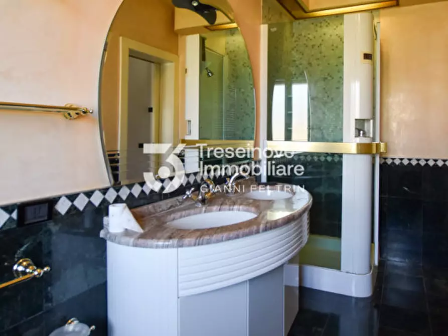 Immagine 34 di Villa in vendita  in Via Trento a Quinto Di Treviso