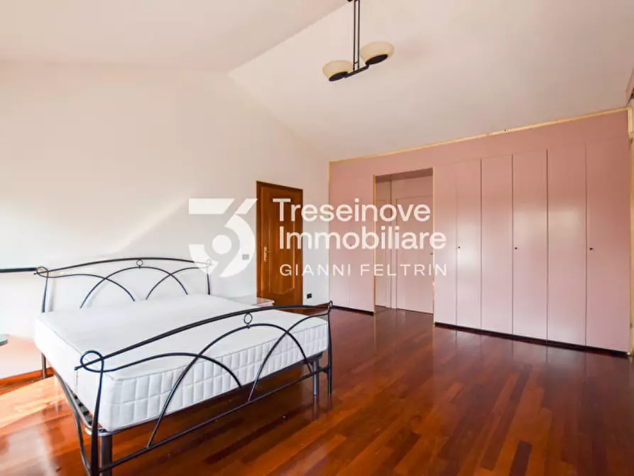 Immagine 40 di Villa in vendita  in Via Trento a Quinto Di Treviso