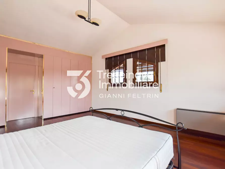 Immagine 41 di Villa in vendita  in Via Trento a Quinto Di Treviso