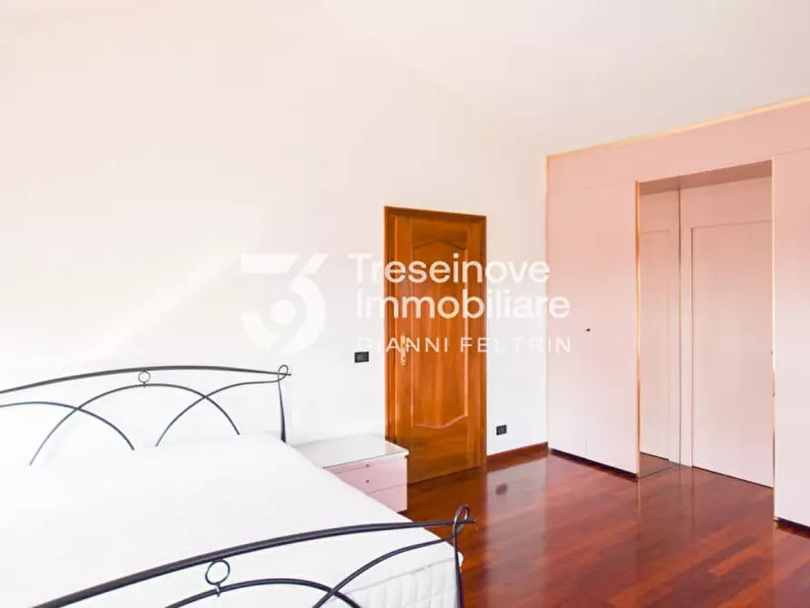 Immagine 43 di Villa in vendita  in Via Trento a Quinto Di Treviso