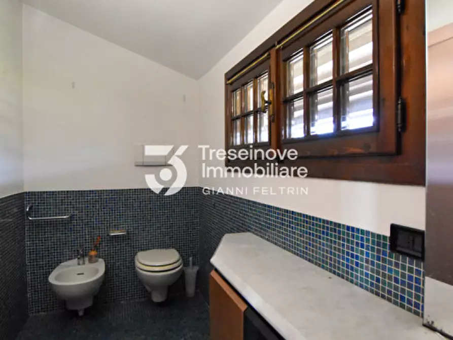 Immagine 45 di Villa in vendita  in Via Trento a Quinto Di Treviso
