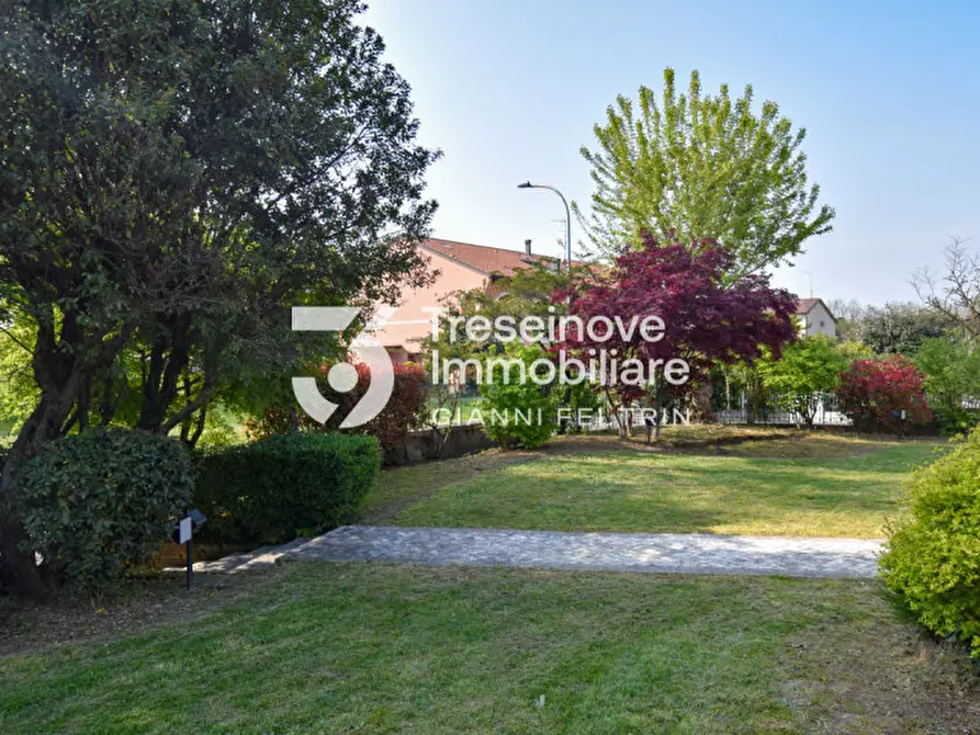 Immagine 62 di Villa in vendita  in Via Trento a Quinto Di Treviso
