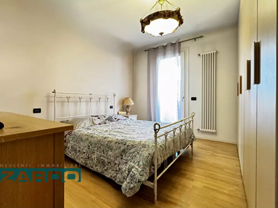 Immagine 9 di Casa quadrifamiliare in vendita  a Loria