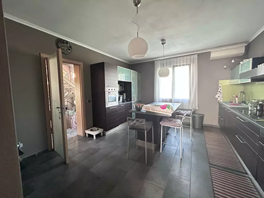 Immagine 6 di Appartamento in vendita  in Via Bacchi a Brescello