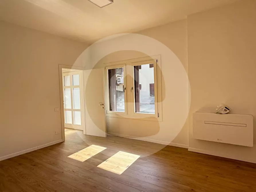 Immagine 3 di Ufficio in affitto  a Camposampiero