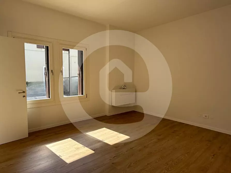 Immagine 4 di Ufficio in affitto  a Camposampiero