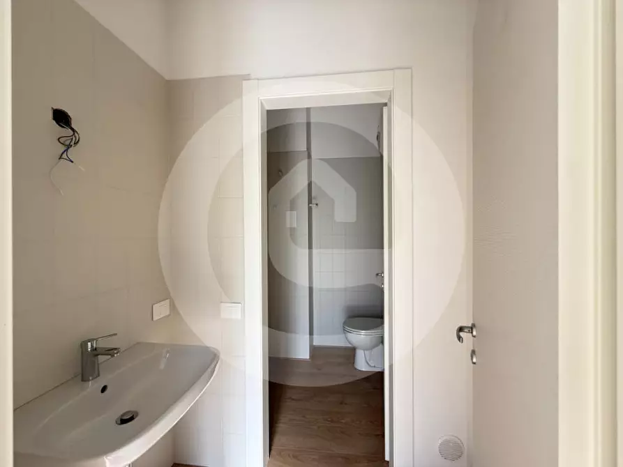 Immagine 6 di Ufficio in affitto  a Camposampiero