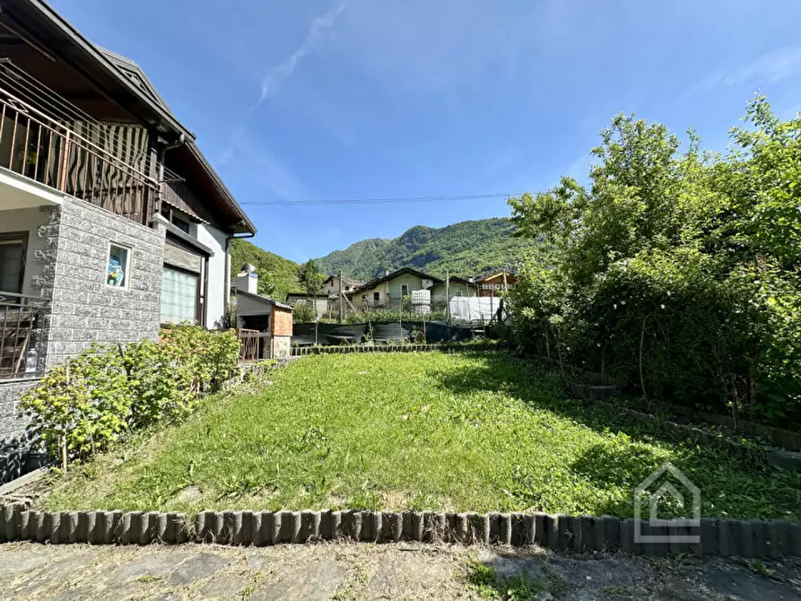 Immagine 1 di Casa indipendente in vendita  in Via Fontana 41 a Sparone