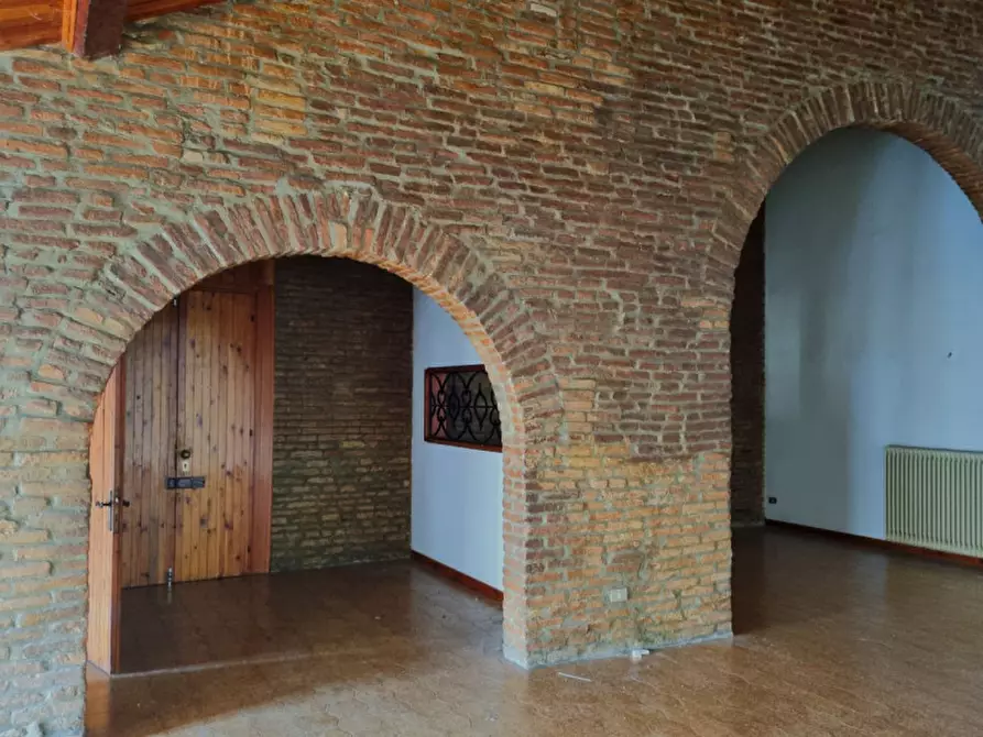 Immagine 2 di Appartamento in vendita  in Via G. Matteotti a Este