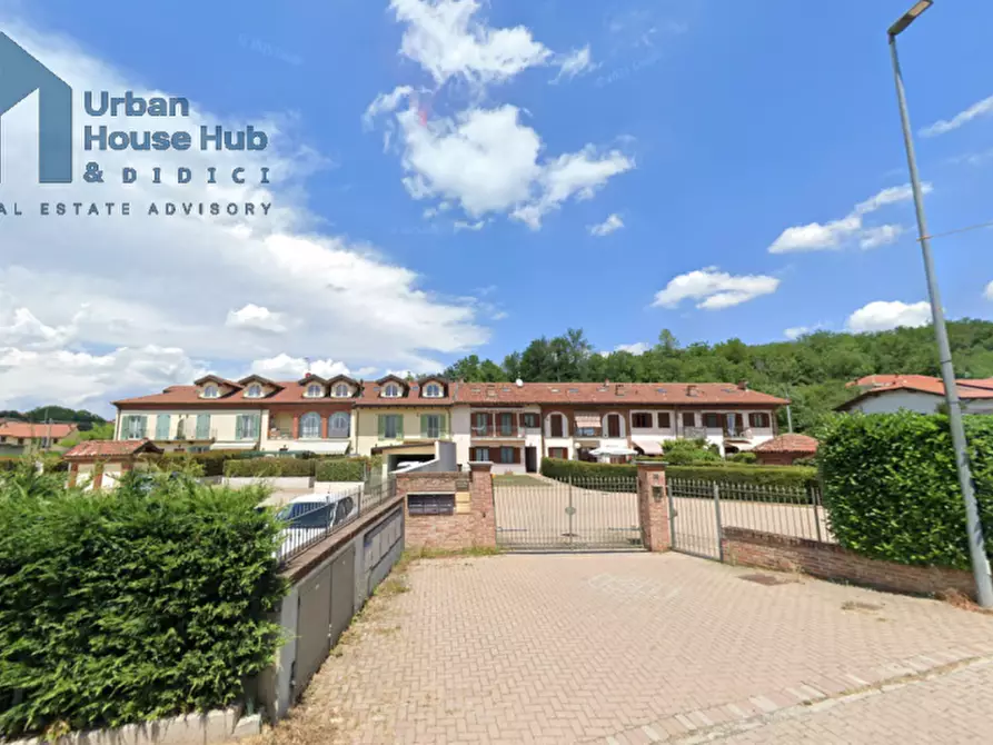 Immagine 1 di Appartamento in vendita  in Via Borgo Valentino 28 a Arignano