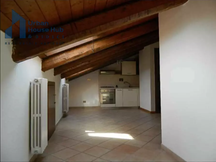 Immagine 2 di Appartamento in vendita  in Via Borgo Valentino 28 a Arignano