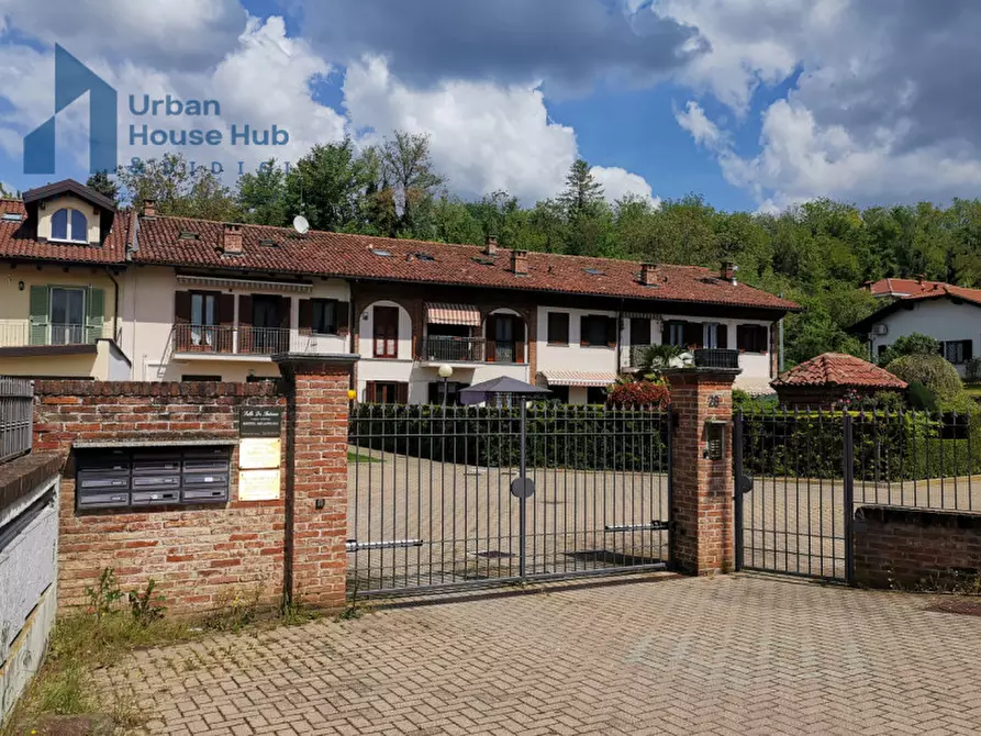 Immagine 5 di Appartamento in vendita  in Via Borgo Valentino 28 a Arignano