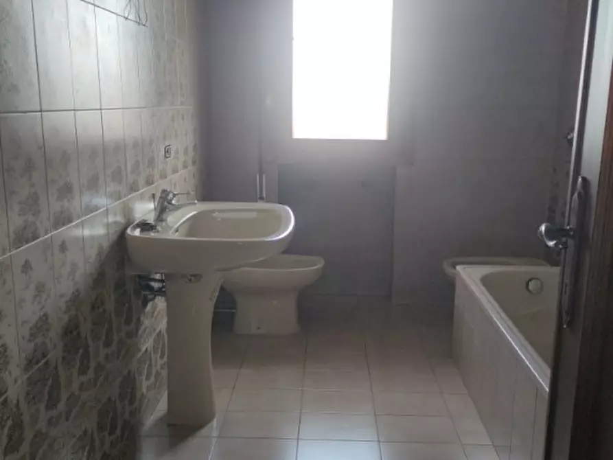 Immagine 12 di Appartamento in vendita  in via Roma 248 a Torri Di Quartesolo