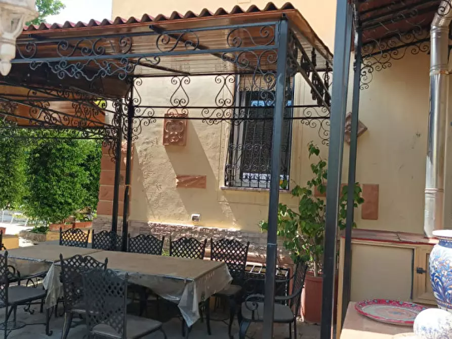 Immagine 5 di Villa in vendita  in Via Fra mauro a Roma