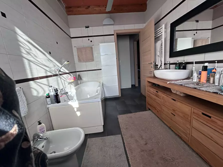 Immagine 30 di Casa indipendente in vendita  in Via Bacchi a Brescello