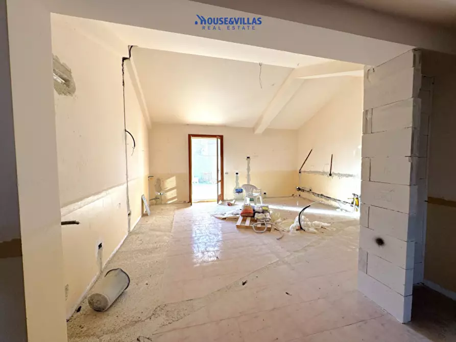 Immagine 4 di Attico in vendita  in via roma a Noto