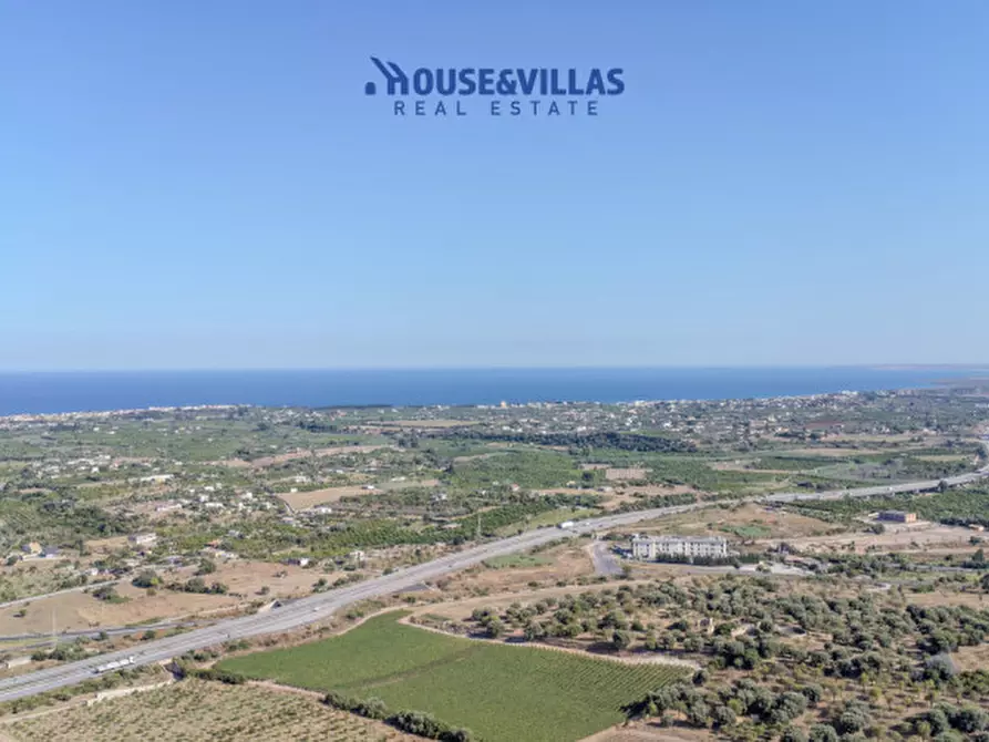 Immagine 8 di Terreno in vendita  in mammanelli a Avola