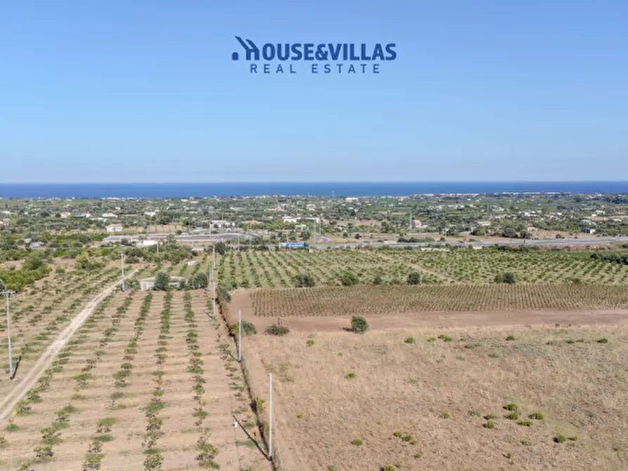 Immagine 13 di Terreno in vendita  in mammanelli a Avola