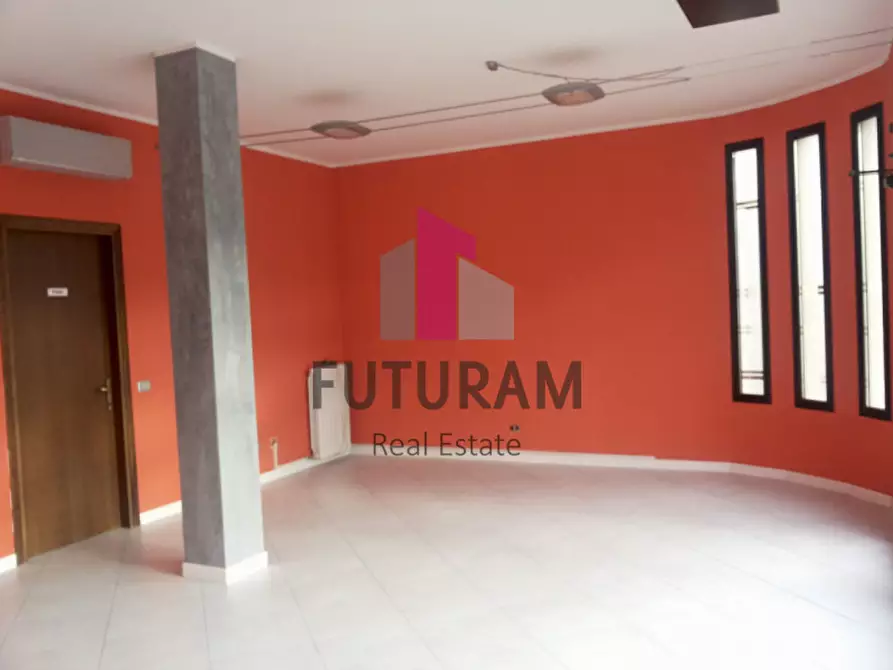 Immagine 1 di Negozio in affitto  in VIA VIGONOVESE 1 a Padova