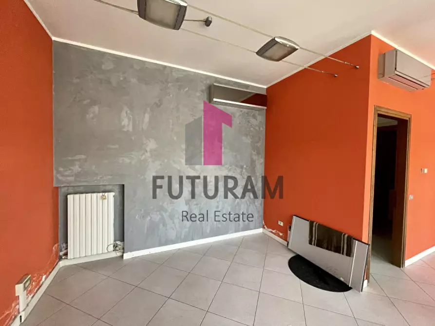 Immagine 8 di Negozio in affitto  in VIA VIGONOVESE 1 a Padova