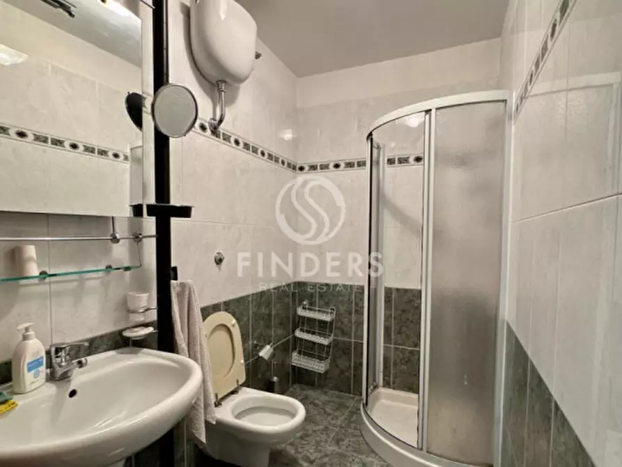 Immagine 12 di Appartamento in vendita  in Via Sbarre Inferiori, 133 a Reggio Di Calabria