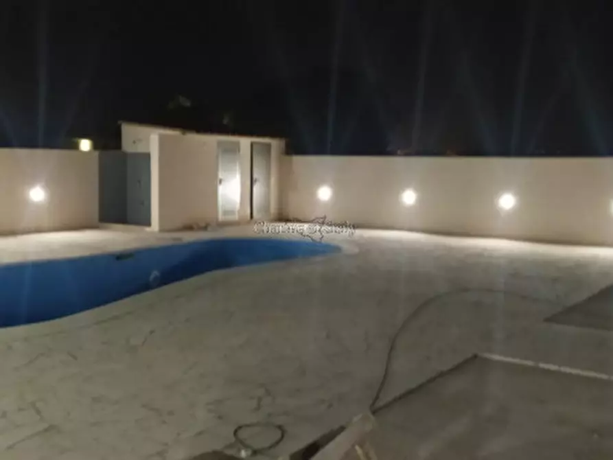 Immagine 21 di Villa in vendita  a Noto