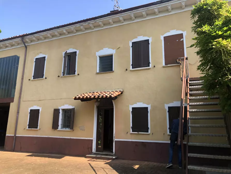 Immagine 7 di Rustico / casale in vendita  in Via Vallescura 36 a Conzano