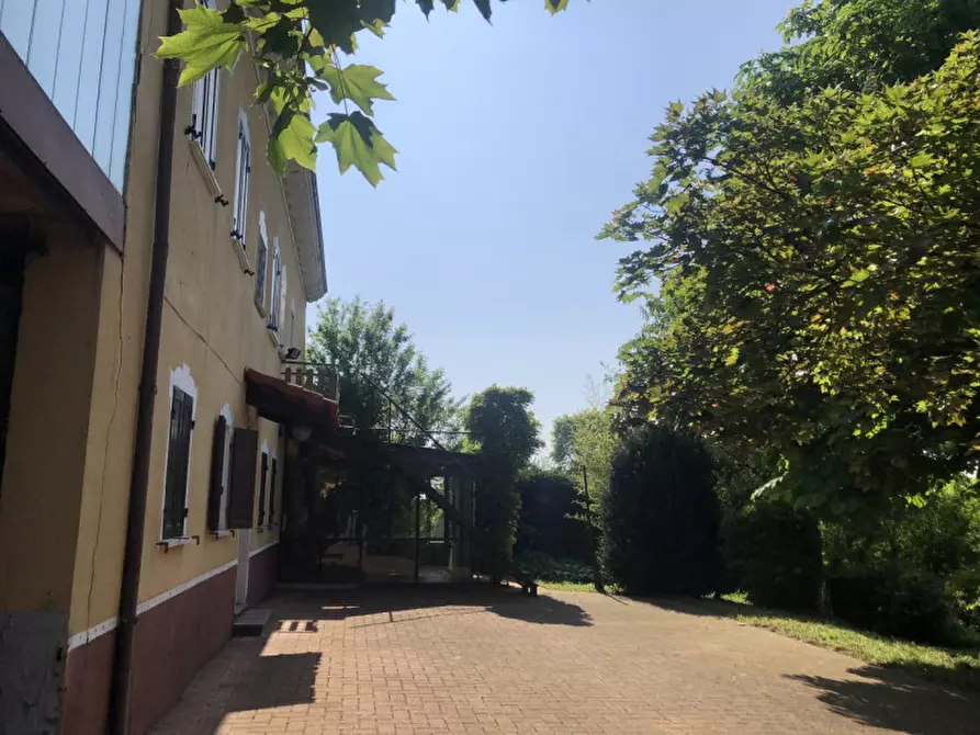 Immagine 8 di Rustico / casale in vendita  in Via Vallescura 36 a Conzano