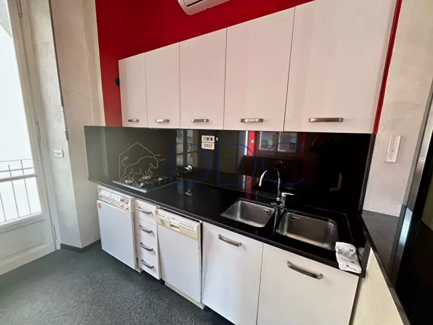 Immagine 4 di Appartamento in affitto  in Via Anton Giulio Barrili 16 a Torino