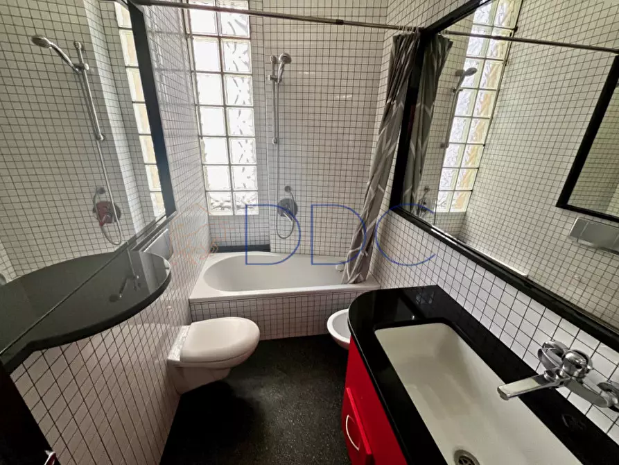 Immagine 10 di Appartamento in affitto  in Via Anton Giulio Barrili 16 a Torino