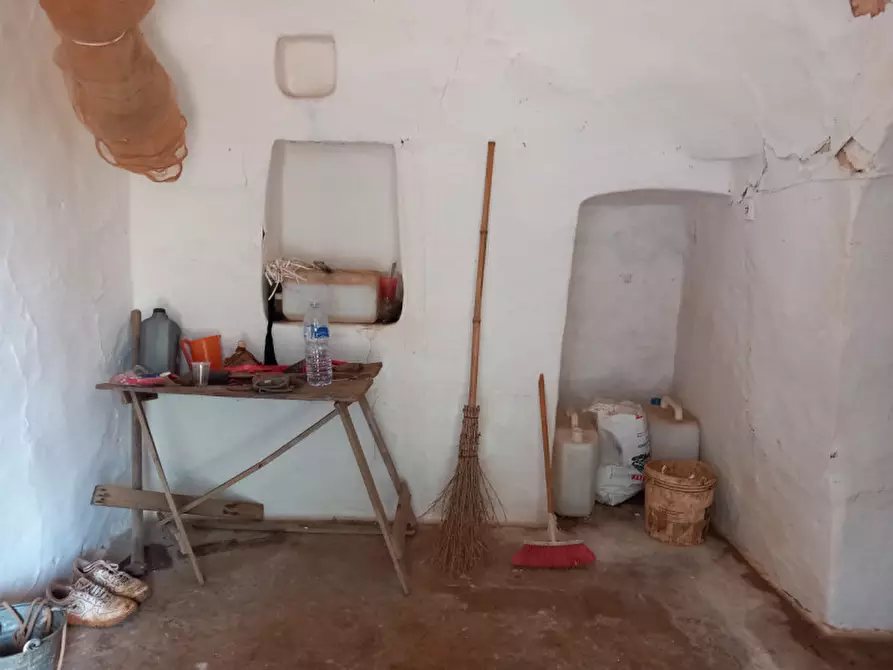 Immagine 18 di Rustico / casale in vendita  in C.da Madonna Piccola a Ceglie Messapico