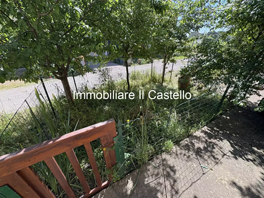 Immagine 11 di Villetta a schiera in vendita  in Viale Milano a Castiglione Del Lago
